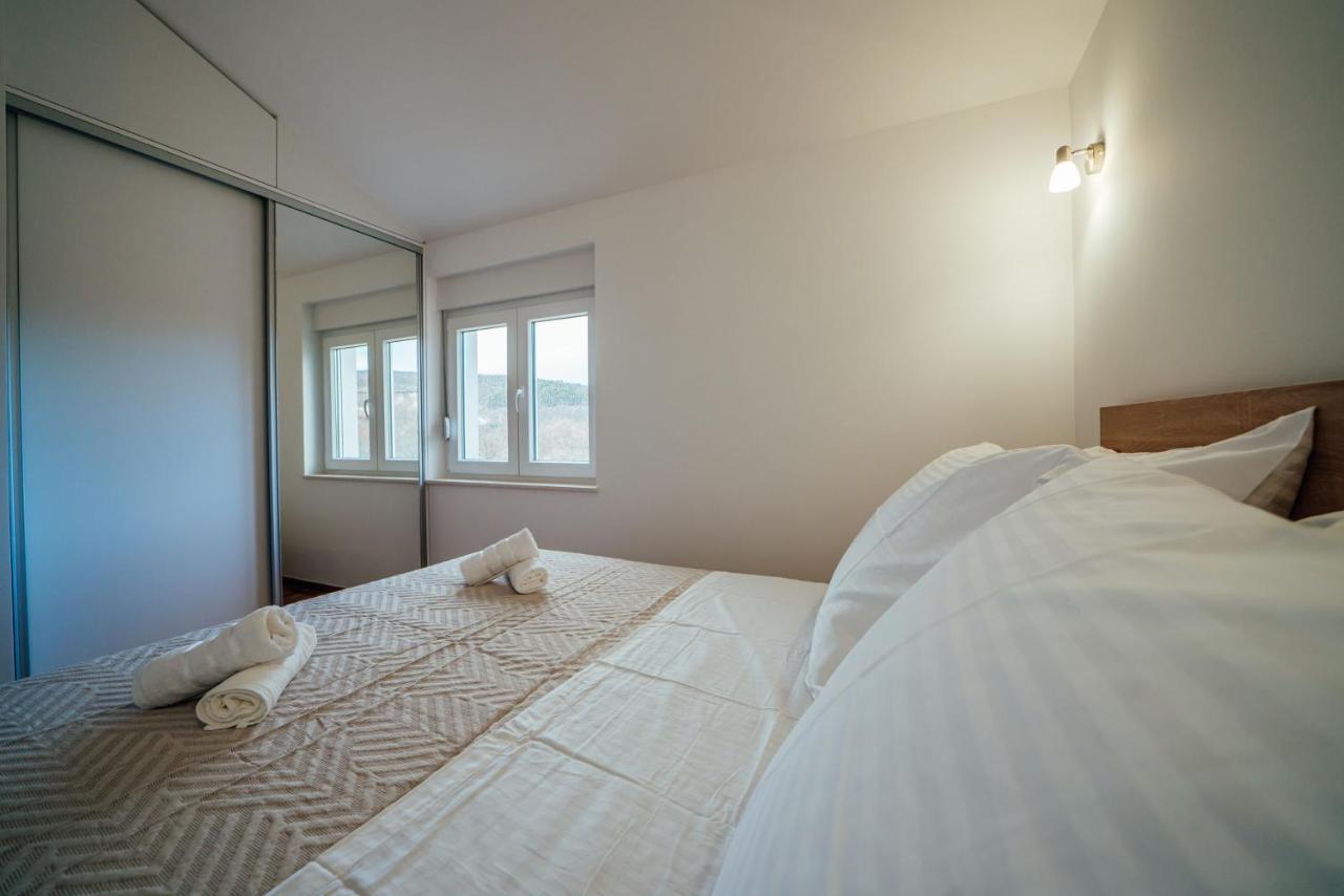 Apartman Mlikota Zagvozd エクステリア 写真