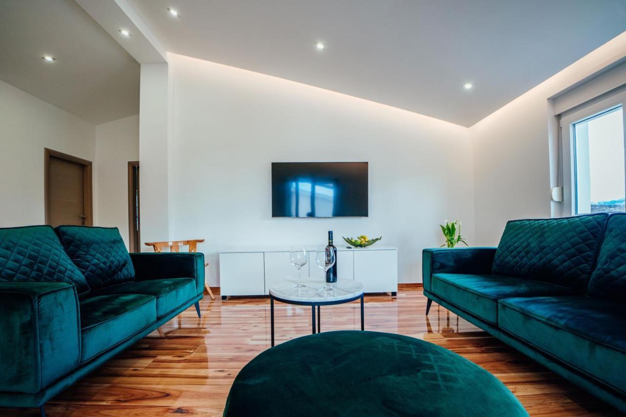Apartman Mlikota Zagvozd エクステリア 写真