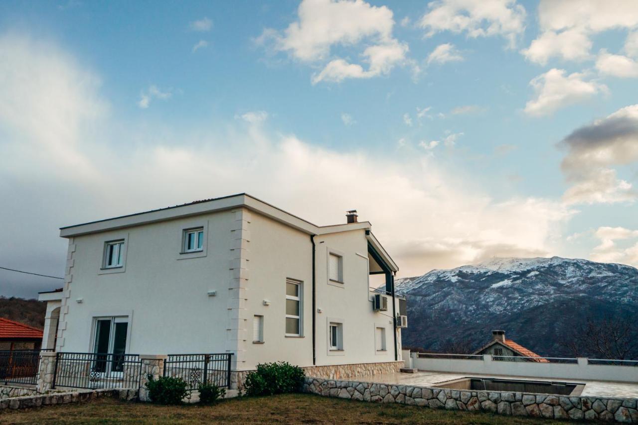Apartman Mlikota Zagvozd エクステリア 写真